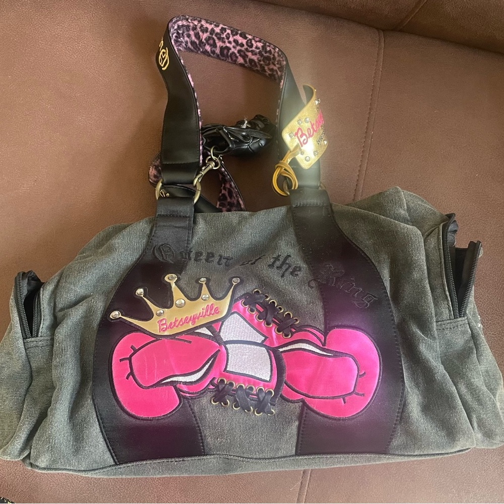 RARE Betsey Johnson Duffle “Queen of the Ring”